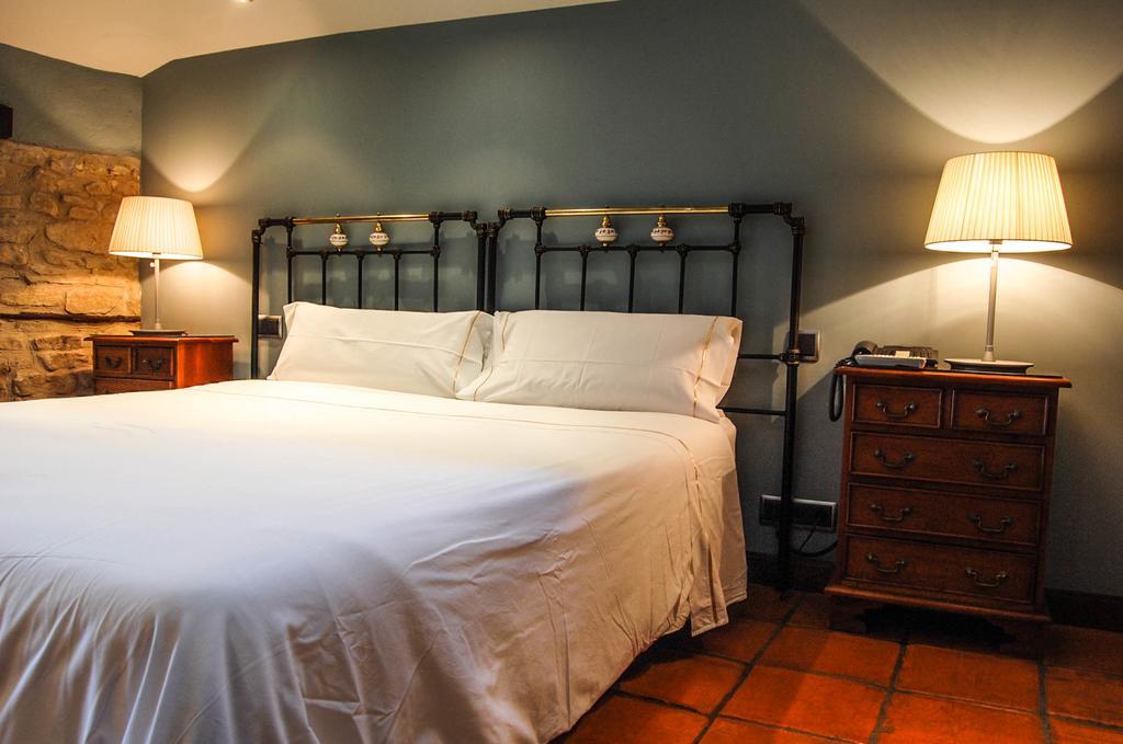 Hotel Rural Nobles De Navarra Áibar Kültér fotó