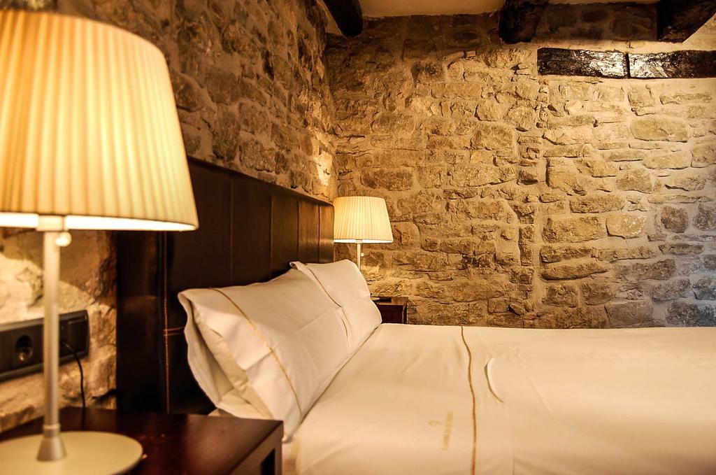 Hotel Rural Nobles De Navarra Áibar Kültér fotó